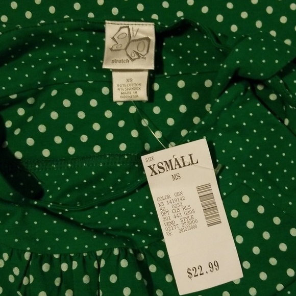 Green and White Polka Dot Cross Back Tank - Picture 7 of 7